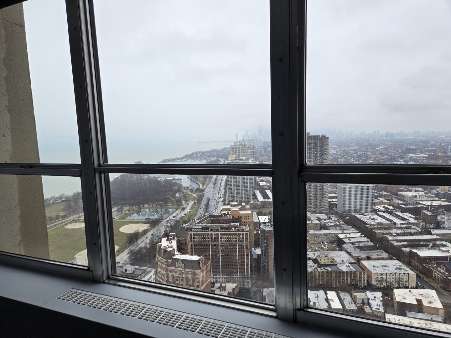655 West Irving Park Road, Unit 5207 Chicago, IL 60613 - Photo 13 of 20