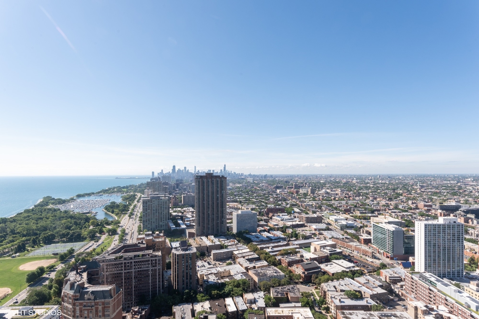 655 West Irving Park Road, Unit 5207 Chicago, IL 60613 - Photo 14 of 20