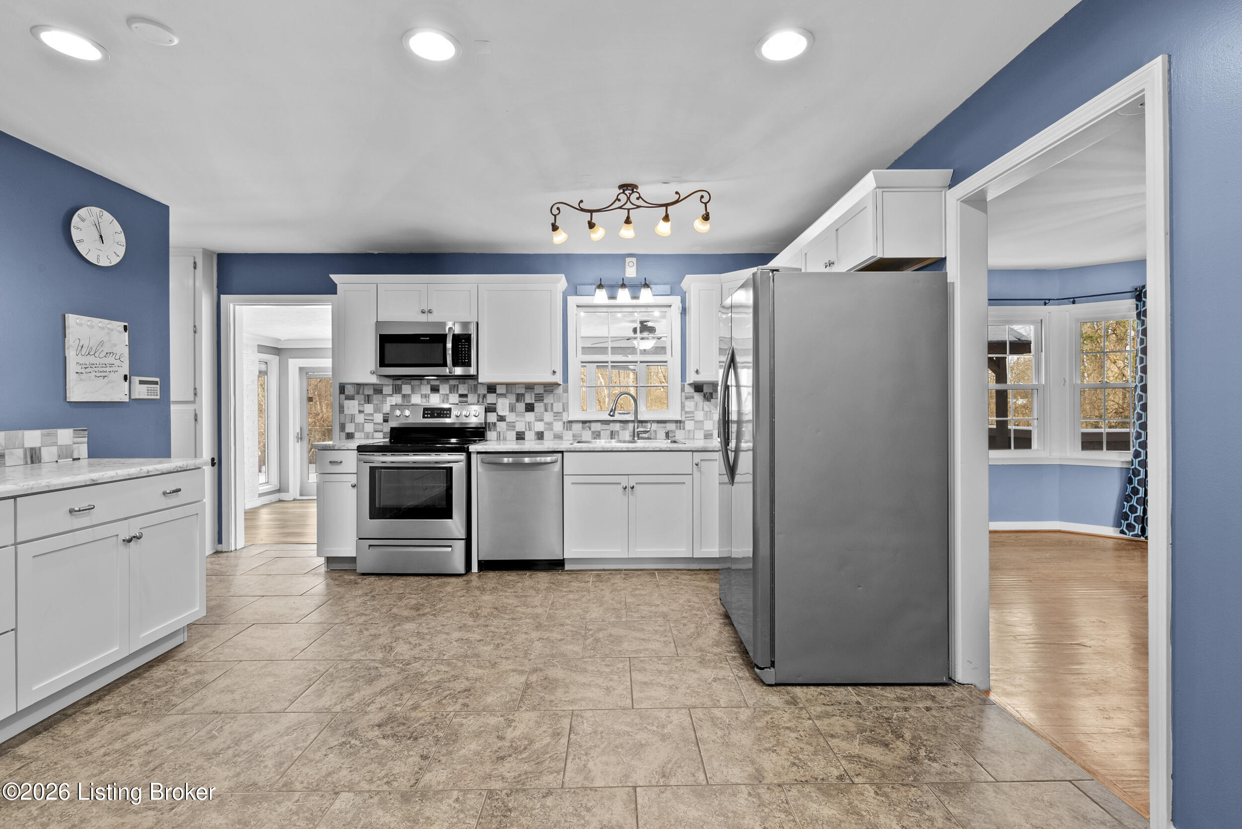 4100 Roxbury Road Louisville, KY 40218 - Photo 8 of 57 dsc01791