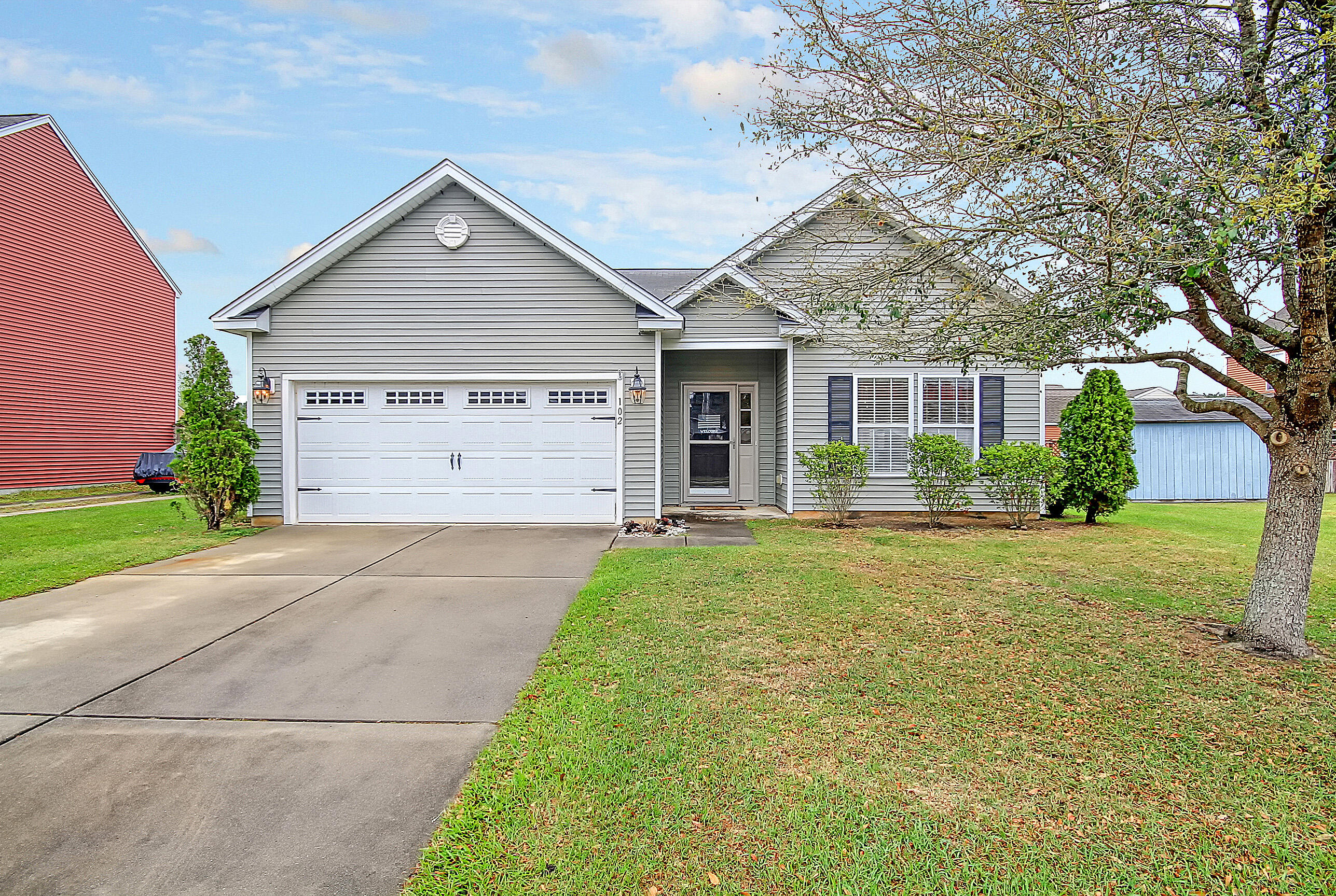 102 Worthington Drive Moncks Corner, SC 29461 - Photo 1 of 34 CREM_102 Worthington_002