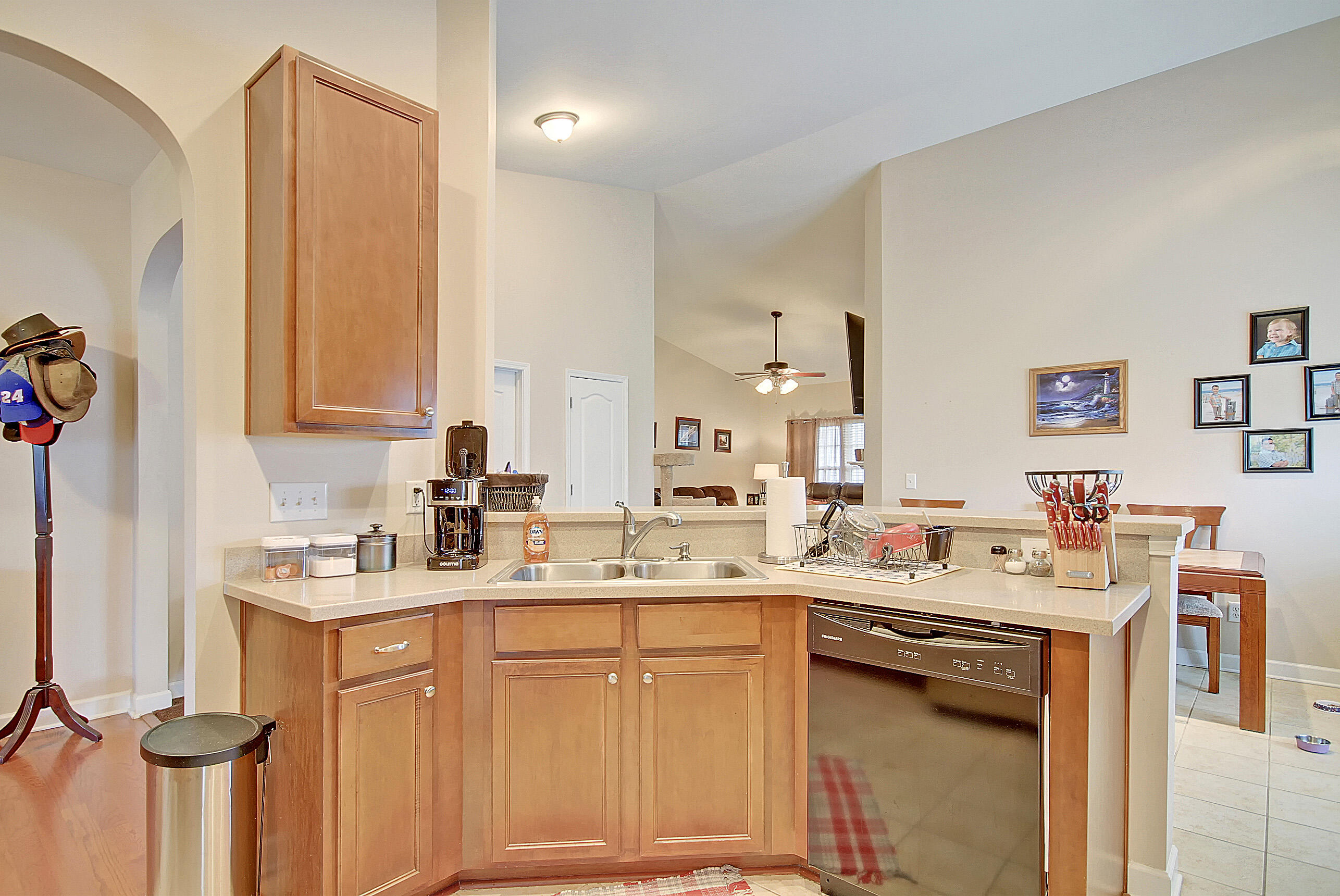 102 Worthington Drive Moncks Corner, SC 29461 - Photo 11 of 34 CREM_102 Worthington_016