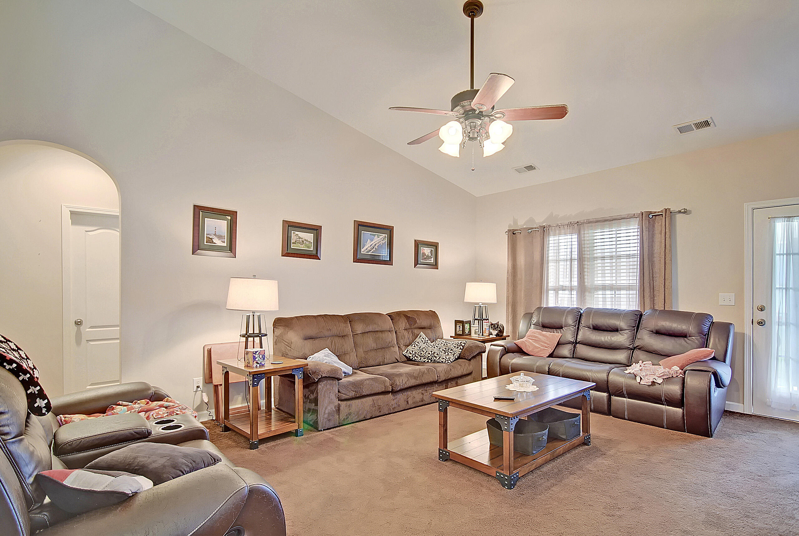 102 Worthington Drive Moncks Corner, SC 29461 - Photo 6 of 34 CREM_102 Worthington_018