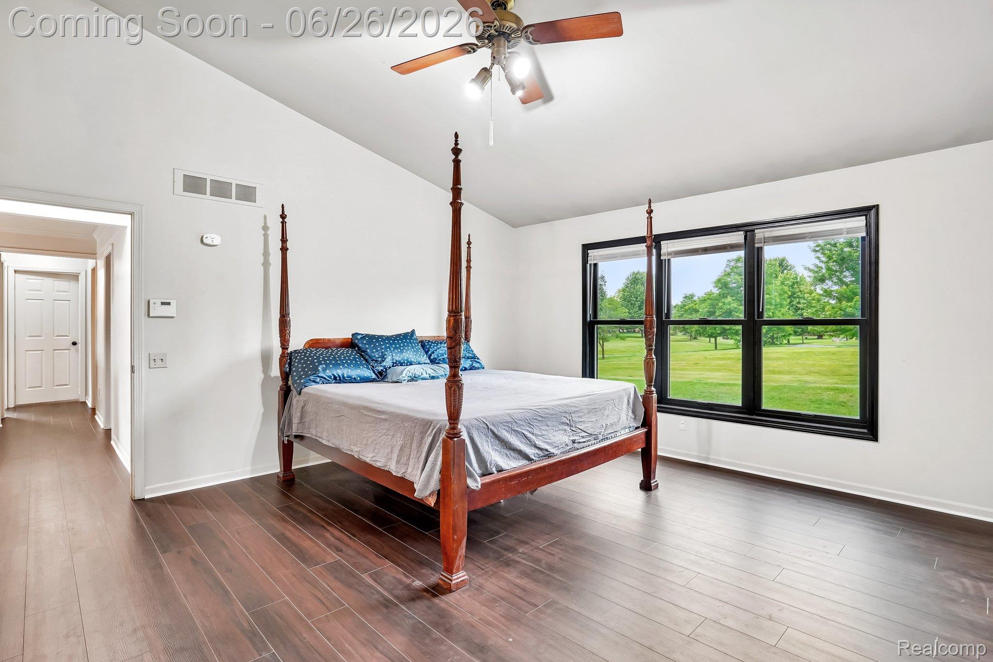 1687 Grandview Drive Rochester, MI 48306 - Photo 28 of 45 Primary bedroom suite with vaulted ceiling