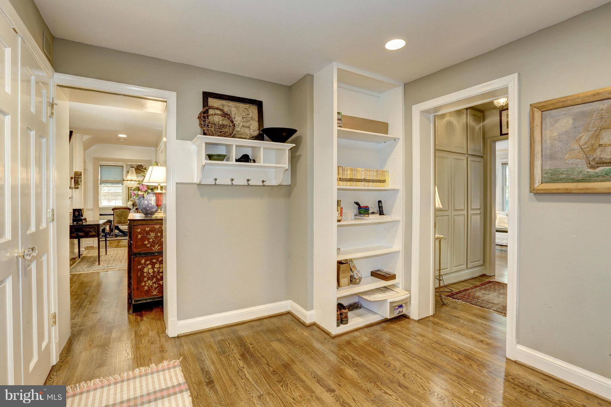 5302 Wriley Road Bethesda, MD 20816 - Photo 16 of 30 Full mudroom with separate entrance.