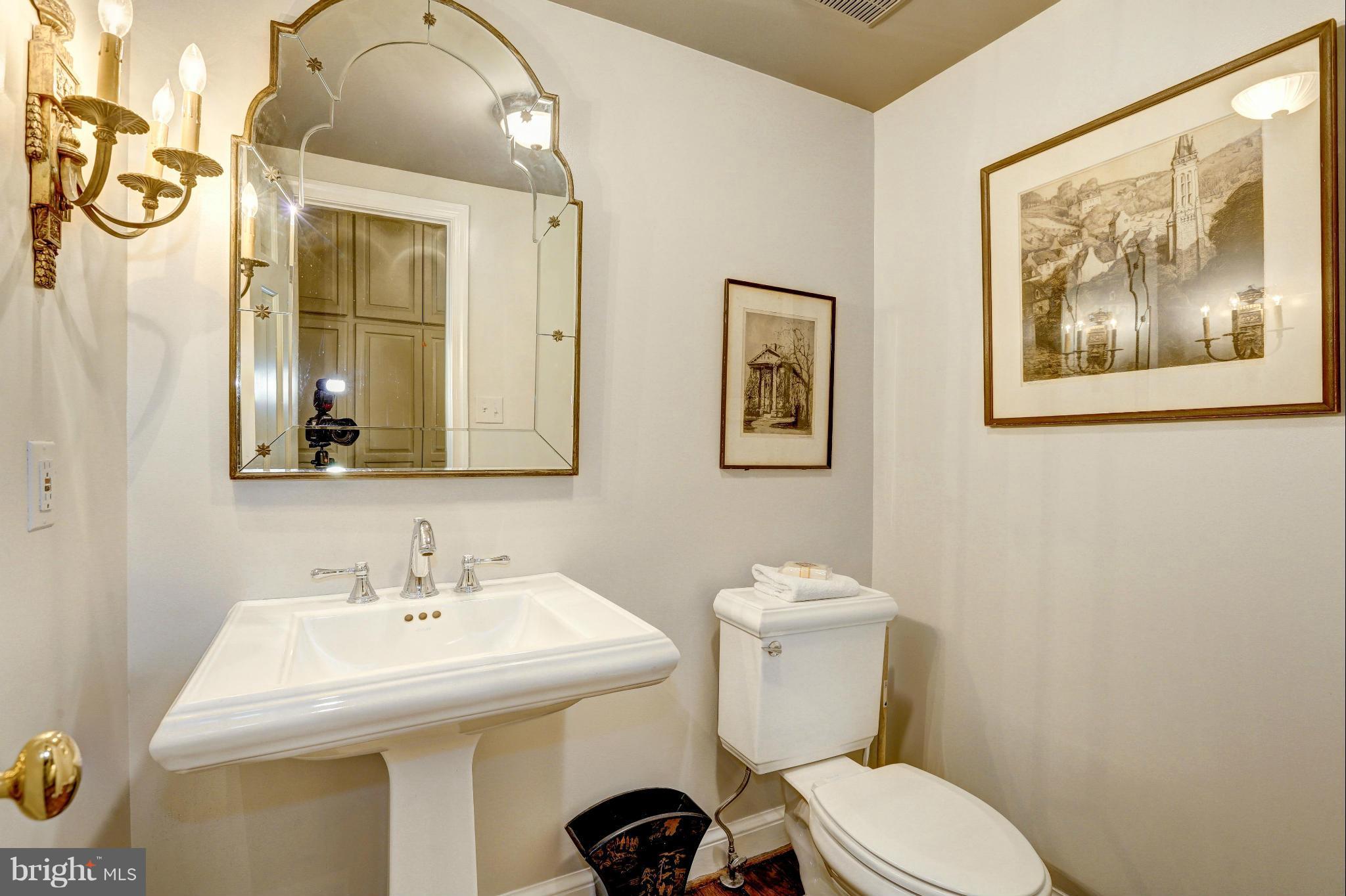 5302 Wriley Road Bethesda, MD 20816 - Photo 17 of 30 Main floor half bath.