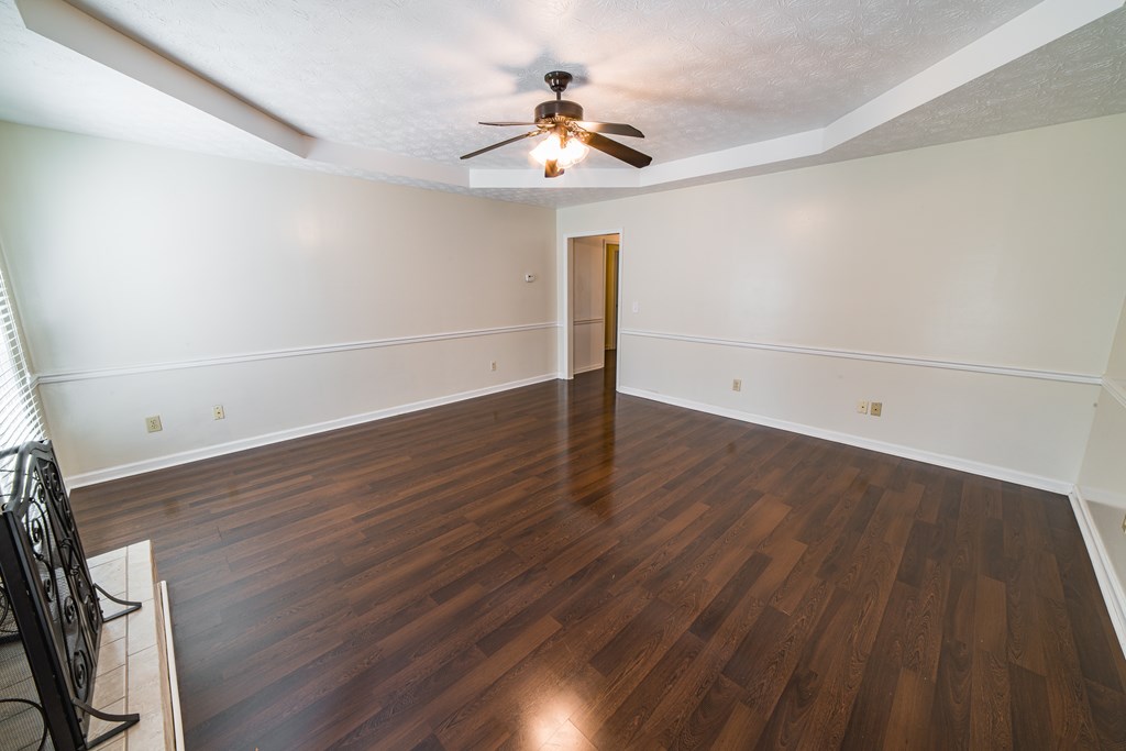 7682 Lloyd Road Columbus, GA 31909 - Photo 13 of 41 Family room