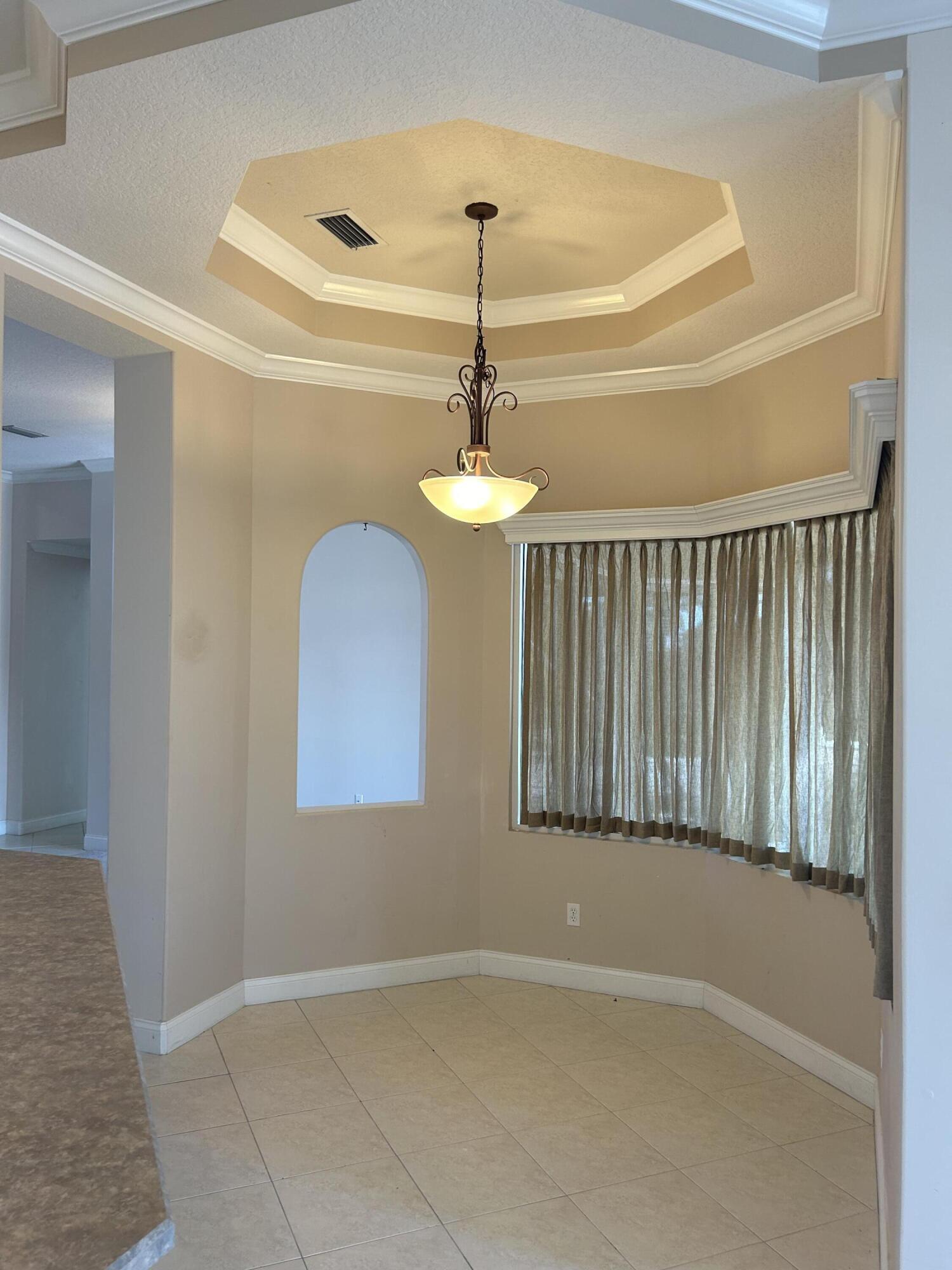 6619 Northwest Omega Road Port St. Lucie, FL 34983 - Photo 9 of 14 20240918195347171480000000-o