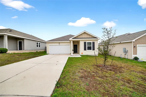 $1,925 | 14413 Shooter McGavin Drive, Manor, TX 78653