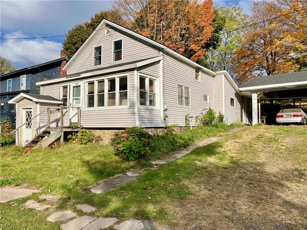 $89,900 | 6050 Lake Street, Wolcott, NY 14590