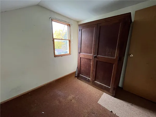 $89,900 | 6050 Lake Street, Wolcott, NY 14590