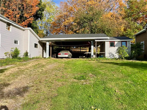 $89,900 | 6050 Lake Street, Wolcott, NY 14590