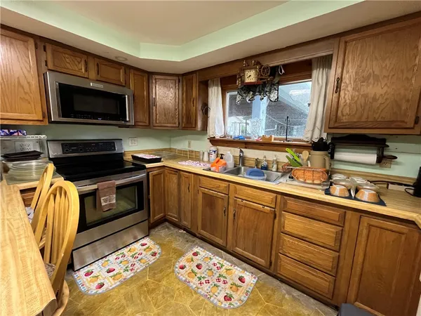 $89,900 | 6050 Lake Street, Wolcott, NY 14590