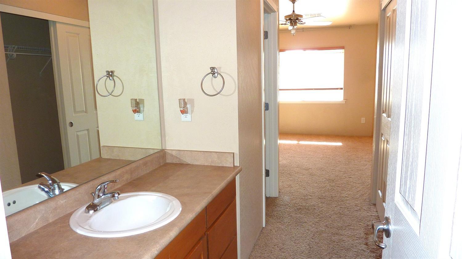 342 Live Oak Loop Central Point, OR 97502 - Photo 11 of 14 Additional Photo