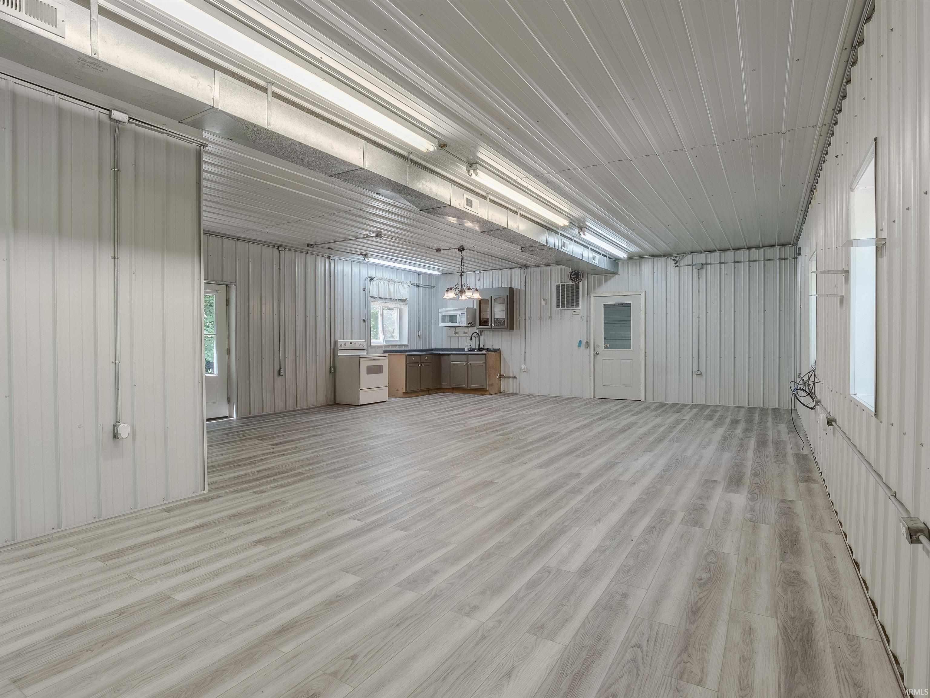 1105 West Eble Road Boonville, IN 47601 - Photo 10 of 28