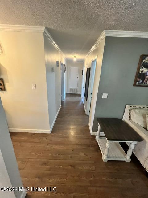 14305 Timber Ridge Drive Moss Point, MS 39562 - Photo 33 of 62 14305 Timber Ridge Dr - hall view