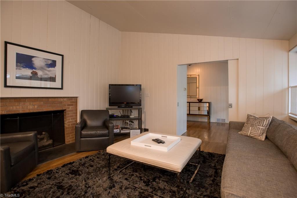402 Shadow Valley Road High Point, NC 27262 - Photo 16 of 29 Gallery Image 16