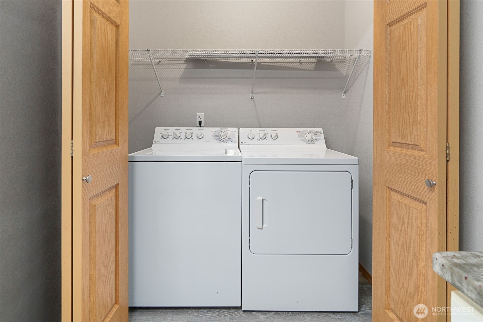 17610 134th Lane Southeast Renton, WA 98058 - Photo 11 of 28