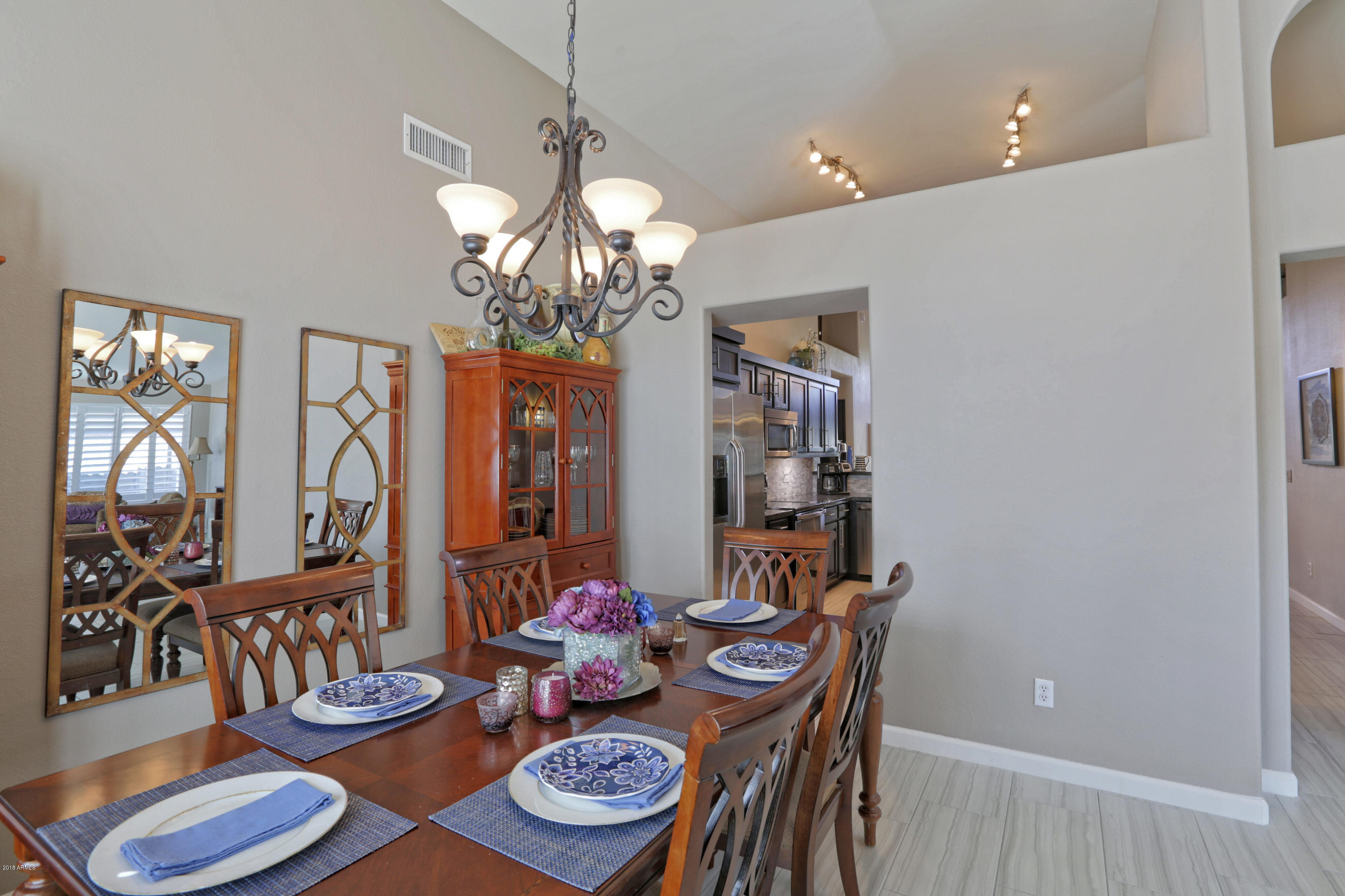 4408 East Danbury Road Phoenix, AZ 85032 - Photo 10 of 39 Dining room