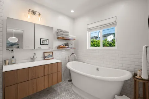 $3,598,000 | 186 Lu Ray Drive, Los Gatos, CA 95032