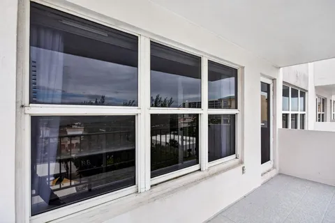 $535,000 | 405 North Ocean Boulevard, Unit 507, Pompano Beach, FL 33062