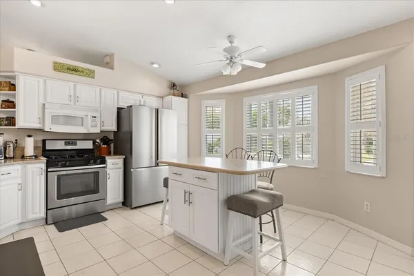 $359,000 | 21127 Royal St Georges Lane, Leesburg, FL 34748