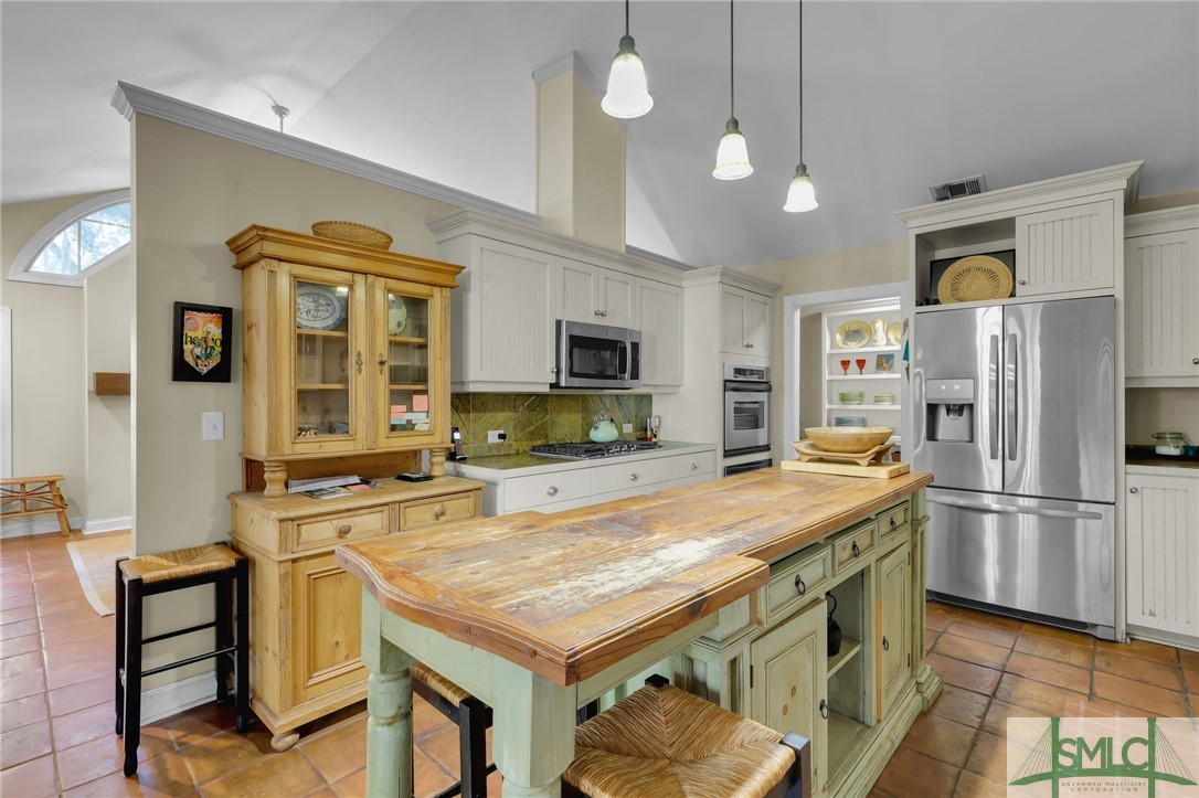 9 Dr Louis Way Savannah, GA 31411 - Photo 13 of 45