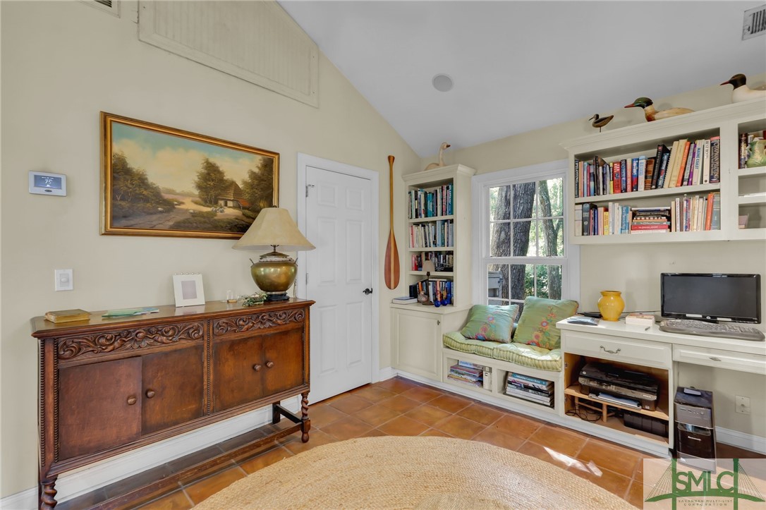 9 Dr Louis Way Savannah, GA 31411 - Photo 18 of 45