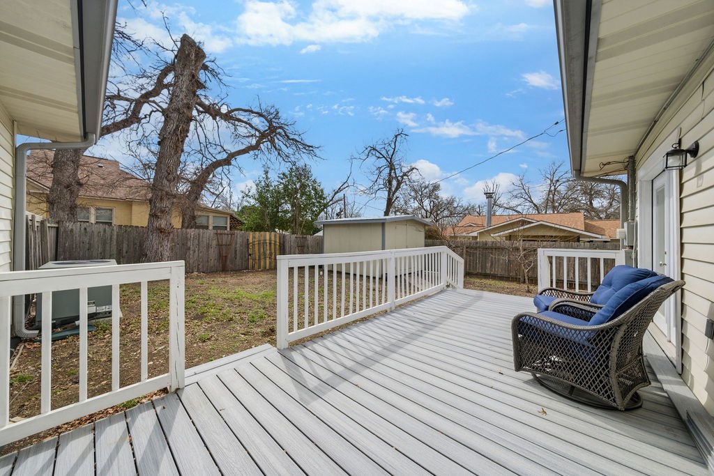 627 Elm Street Kerrville, TX 78028 - Photo 19 of 20