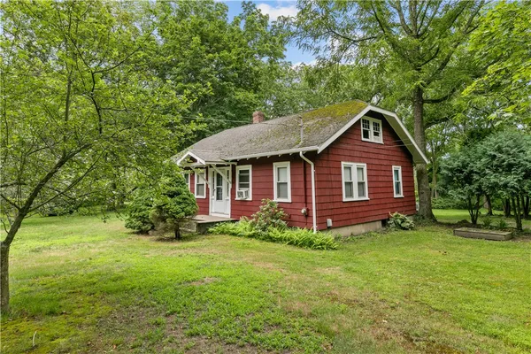 $2,500,000 | 194 Phillips Street, North Kingstown, RI 02852