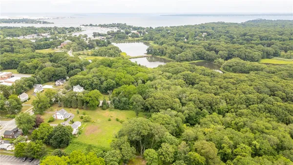 $2,500,000 | 194 Phillips Street, North Kingstown, RI 02852