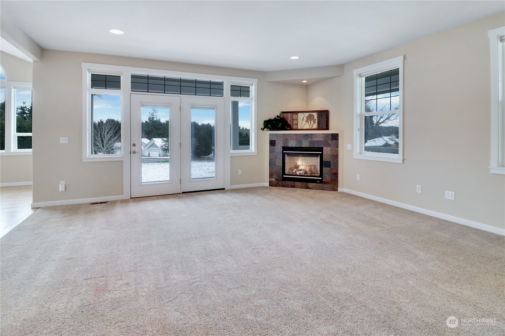 183 Garrett Loop Chehalis, WA 98532 - Photo 15 of 35 a view of livingroom with furniture and fireplace