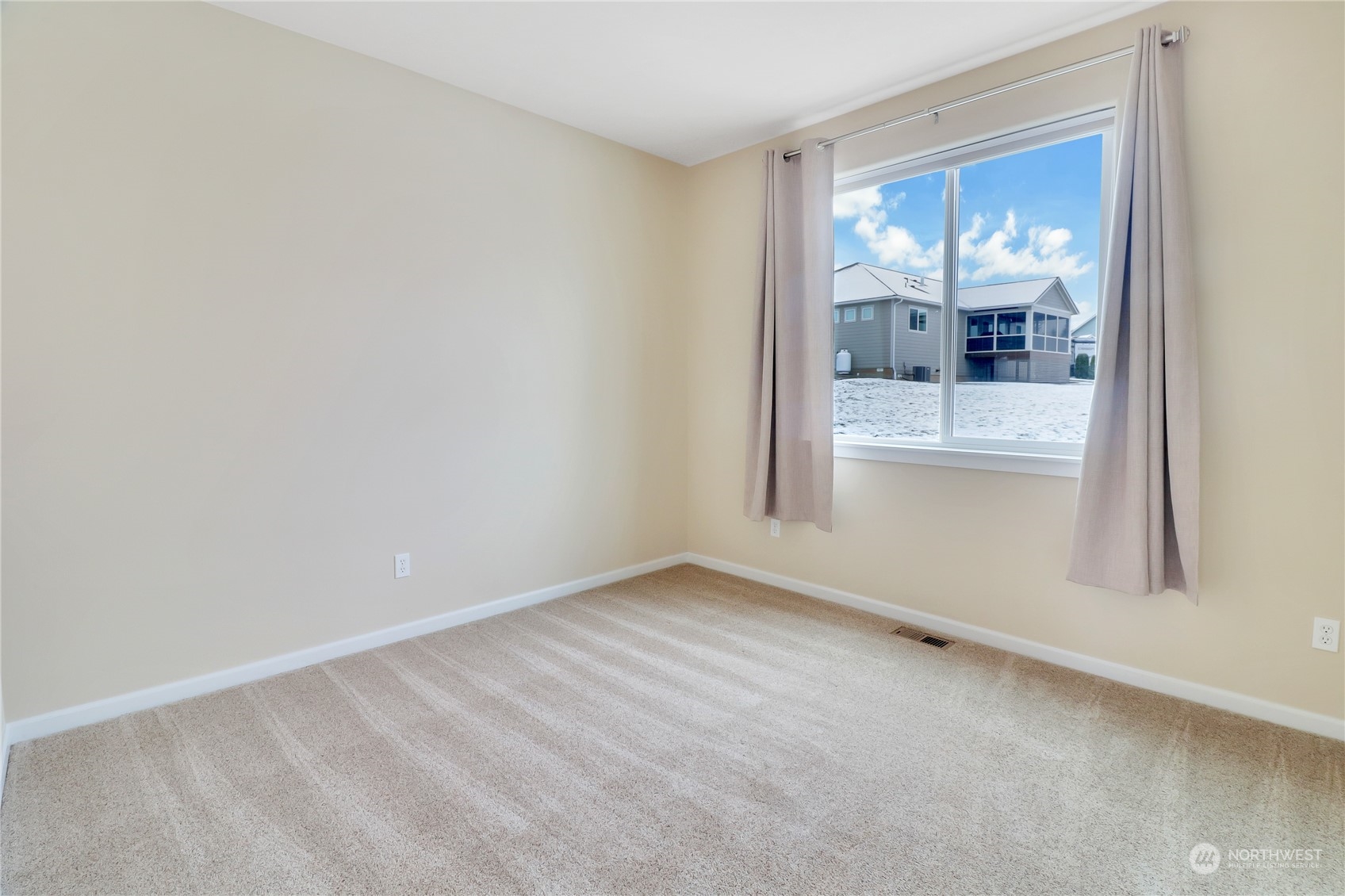 183 Garrett Loop Chehalis, WA 98532 - Photo 21 of 35