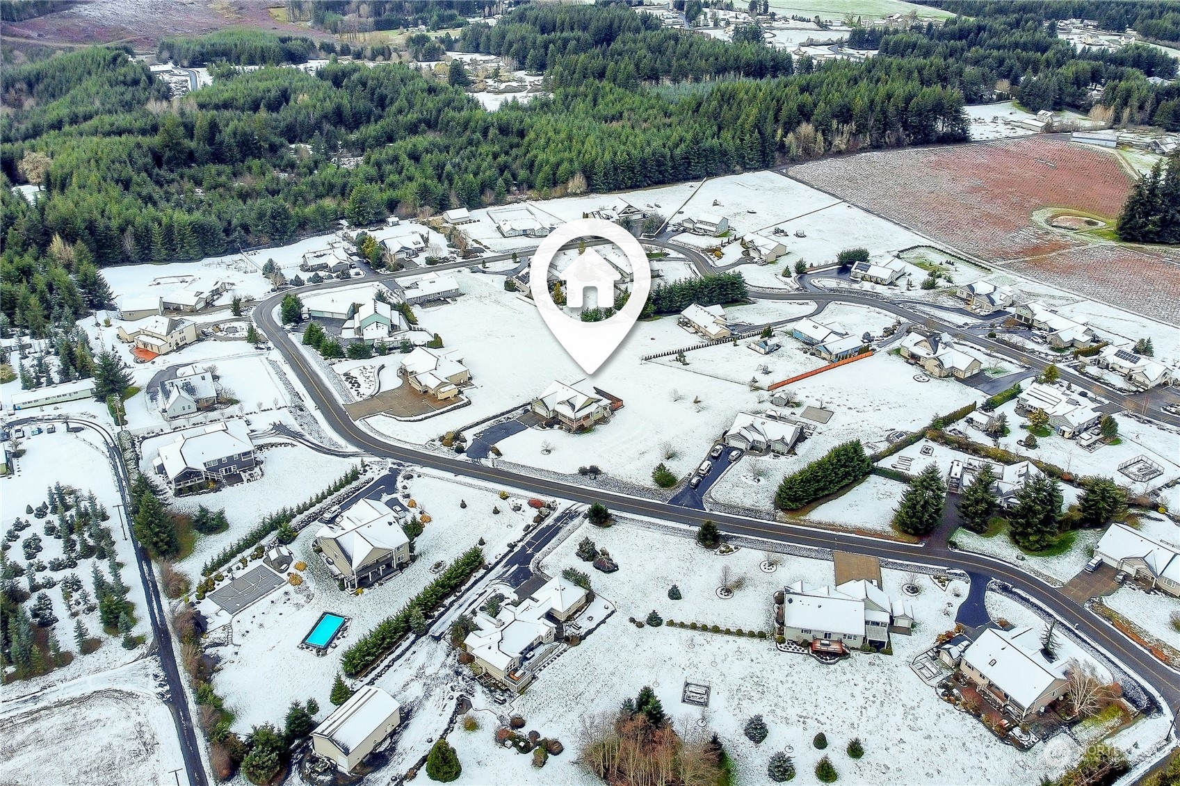 183 Garrett Loop Chehalis, WA 98532 - Photo 28 of 35 an aerial view of a house with a yard