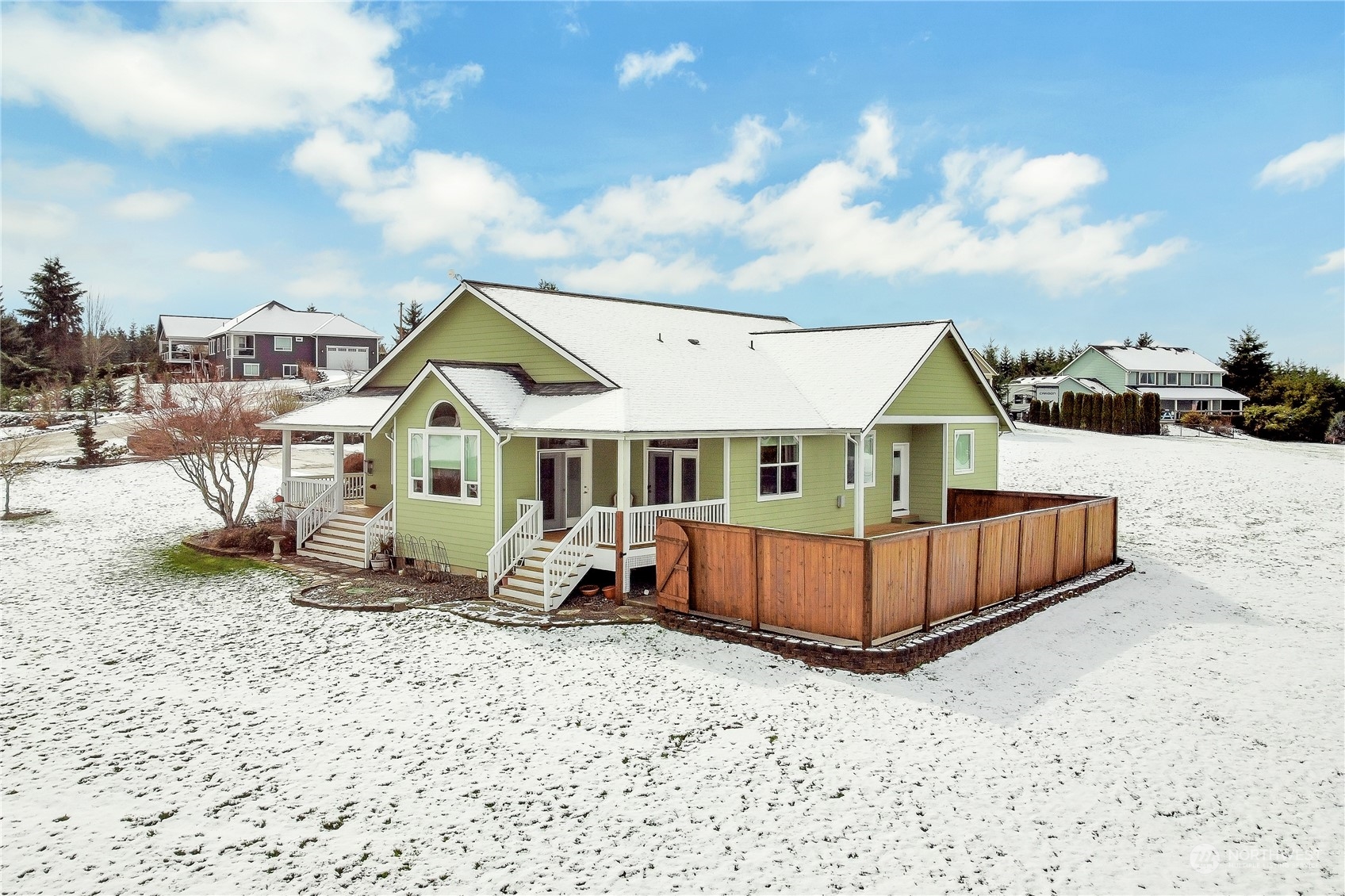 183 Garrett Loop Chehalis, WA 98532 - Photo 35 of 35 a front view of a house with a yard