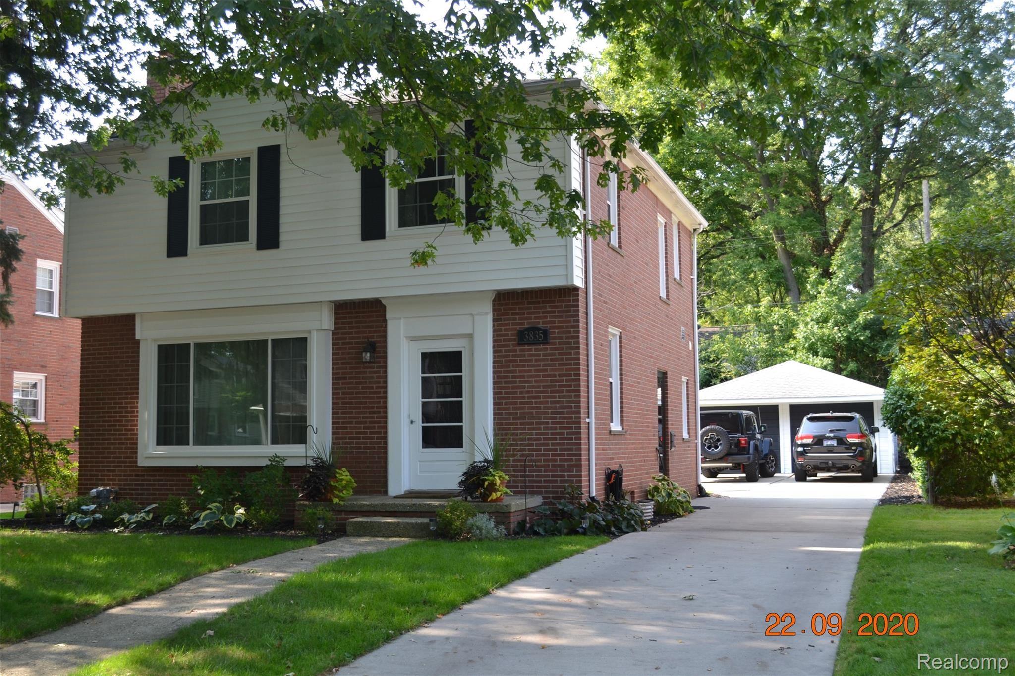 3835 Cumberland Road Berkley, MI 48072 - Photo 3 of 38 DSC_0602.JPG