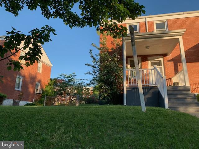 5926 Falkirk Road Baltimore, MD 21239 - Photo 3 of 39