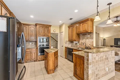 $564,900 | 10044 Dennehy Drive, Talty, TX 75126