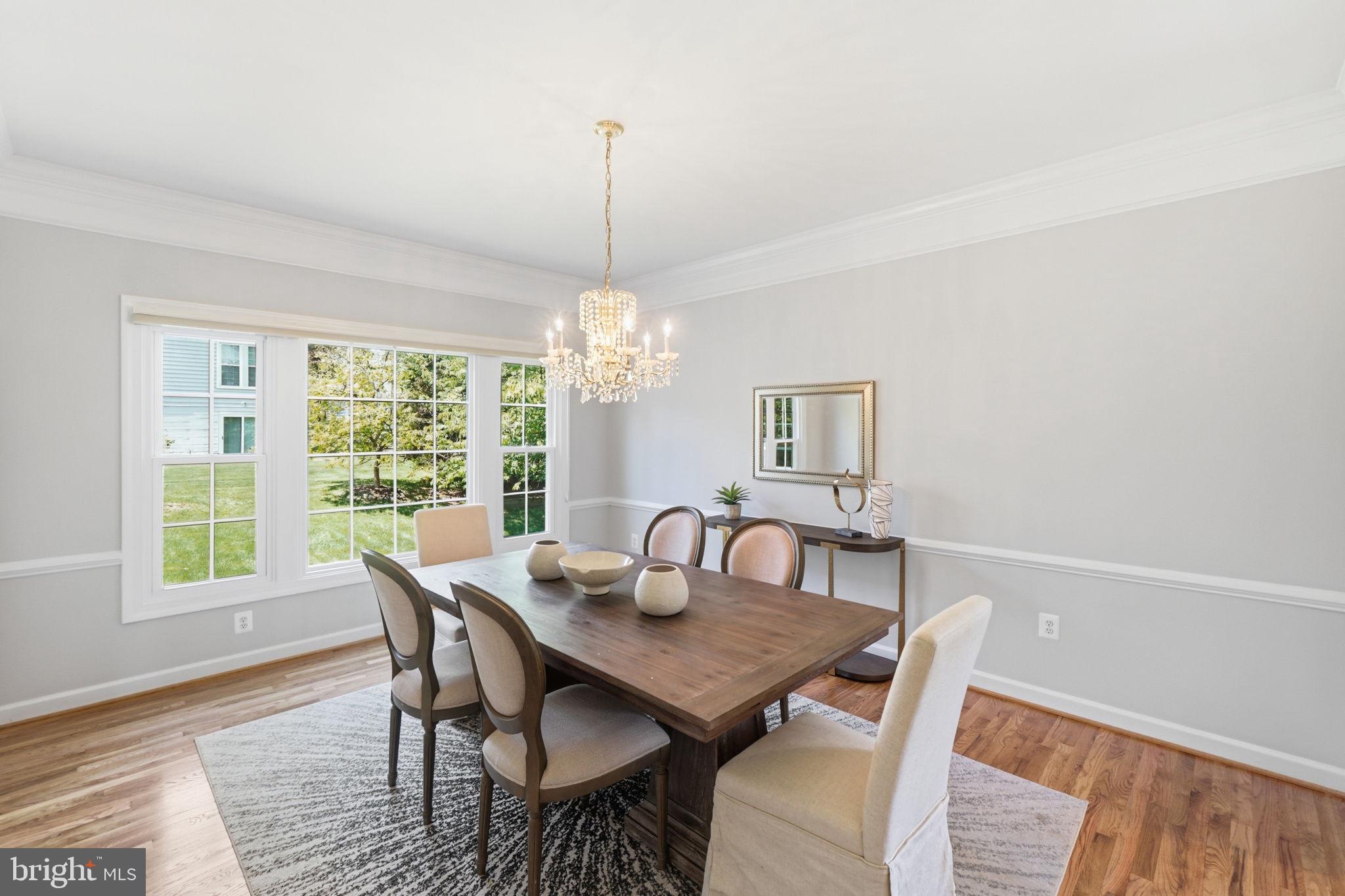 10816 Maplecrest Lane Potomac, MD 20854 - Photo 11 of 34 Dining Room