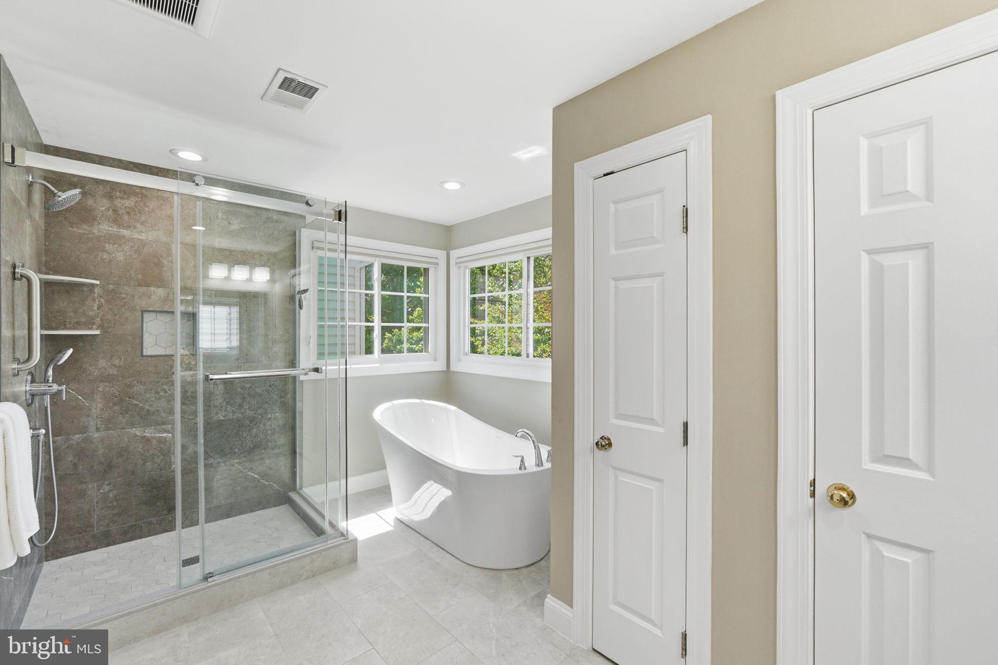 10816 Maplecrest Lane Potomac, MD 20854 - Photo 15 of 34 Primary renovated bathroom