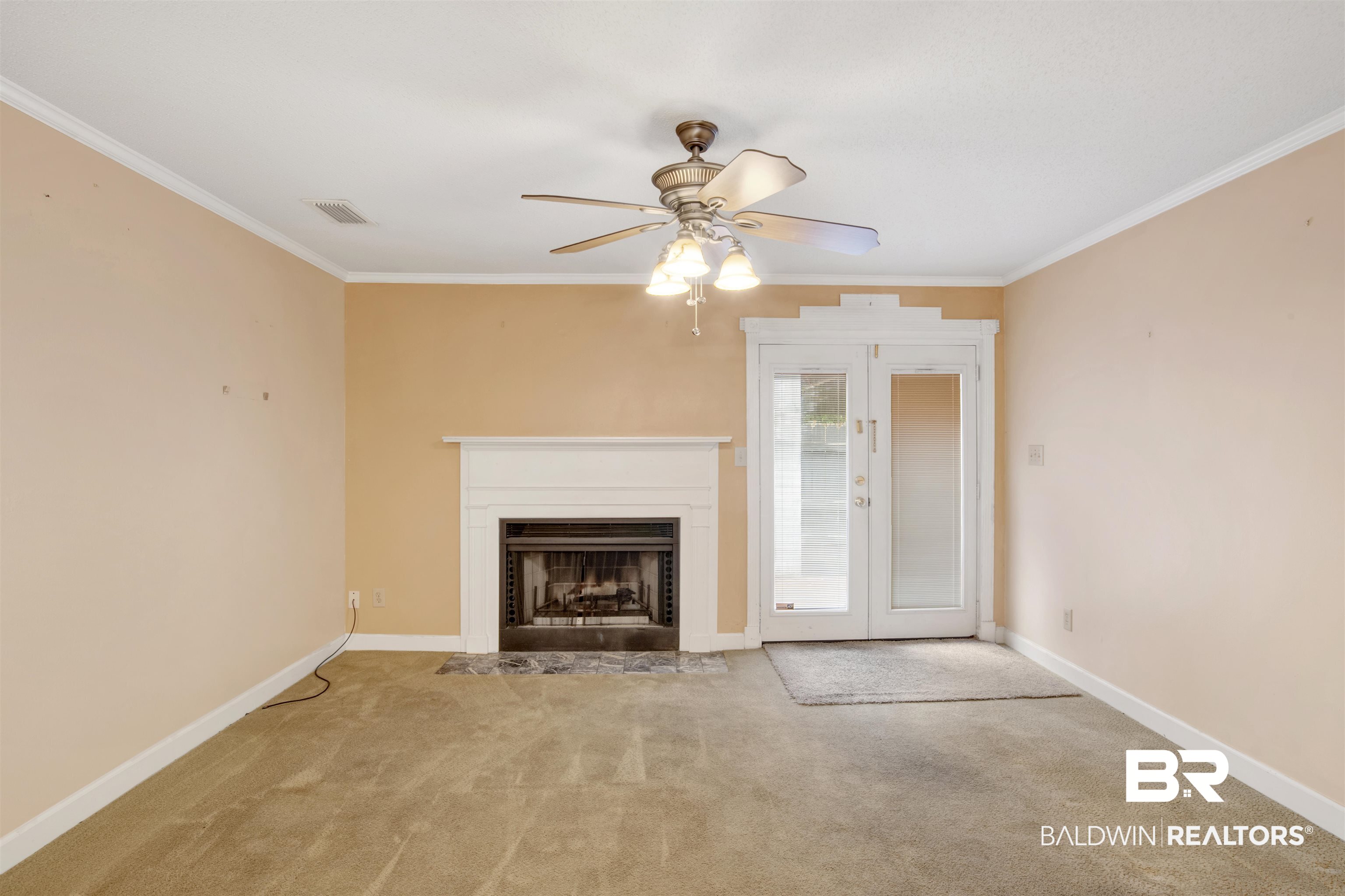6635 Jackson Square Daphne, AL 36526 - Photo 5 of 24 Living Area