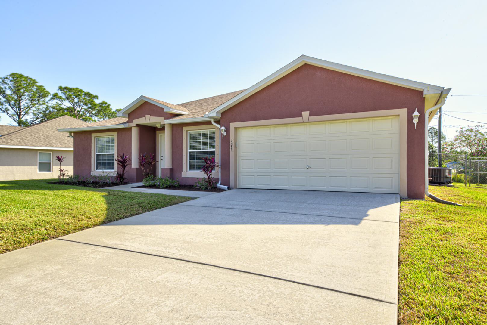 1453 Goyer Road Southeast Palm Bay, FL 32909 - Photo 5 of 41 front of house right