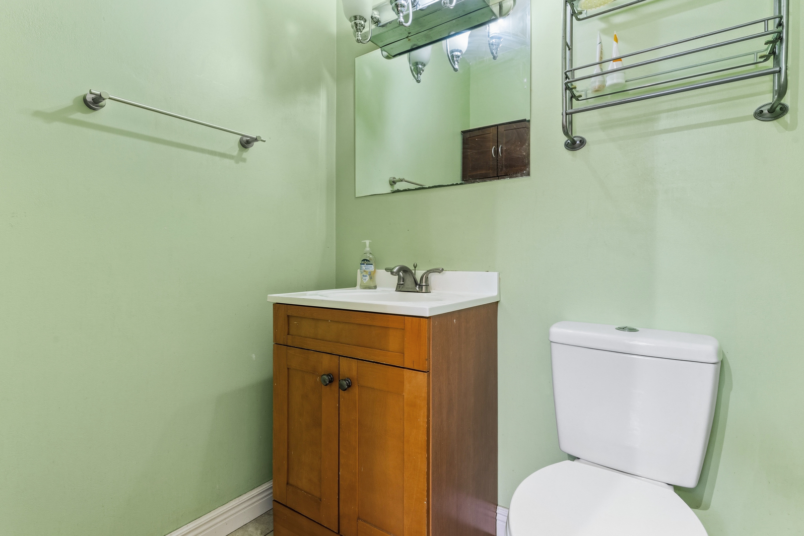 4855 North Sayre Avenue Chicago, IL 60656 - Photo 13 of 17