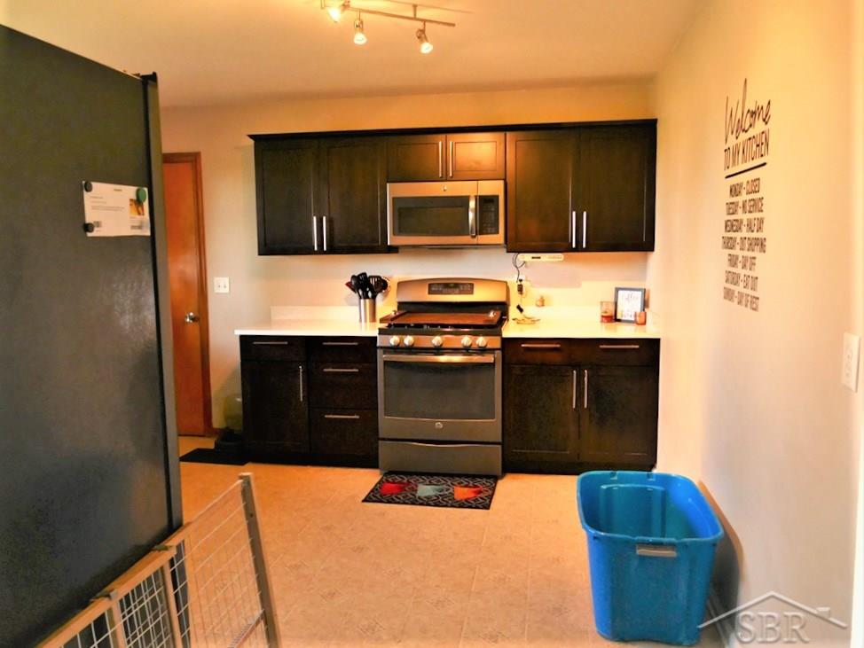 4842 Cottrell Road Vassar, MI 48768 - Photo 5 of 23 31398889-4.JPG