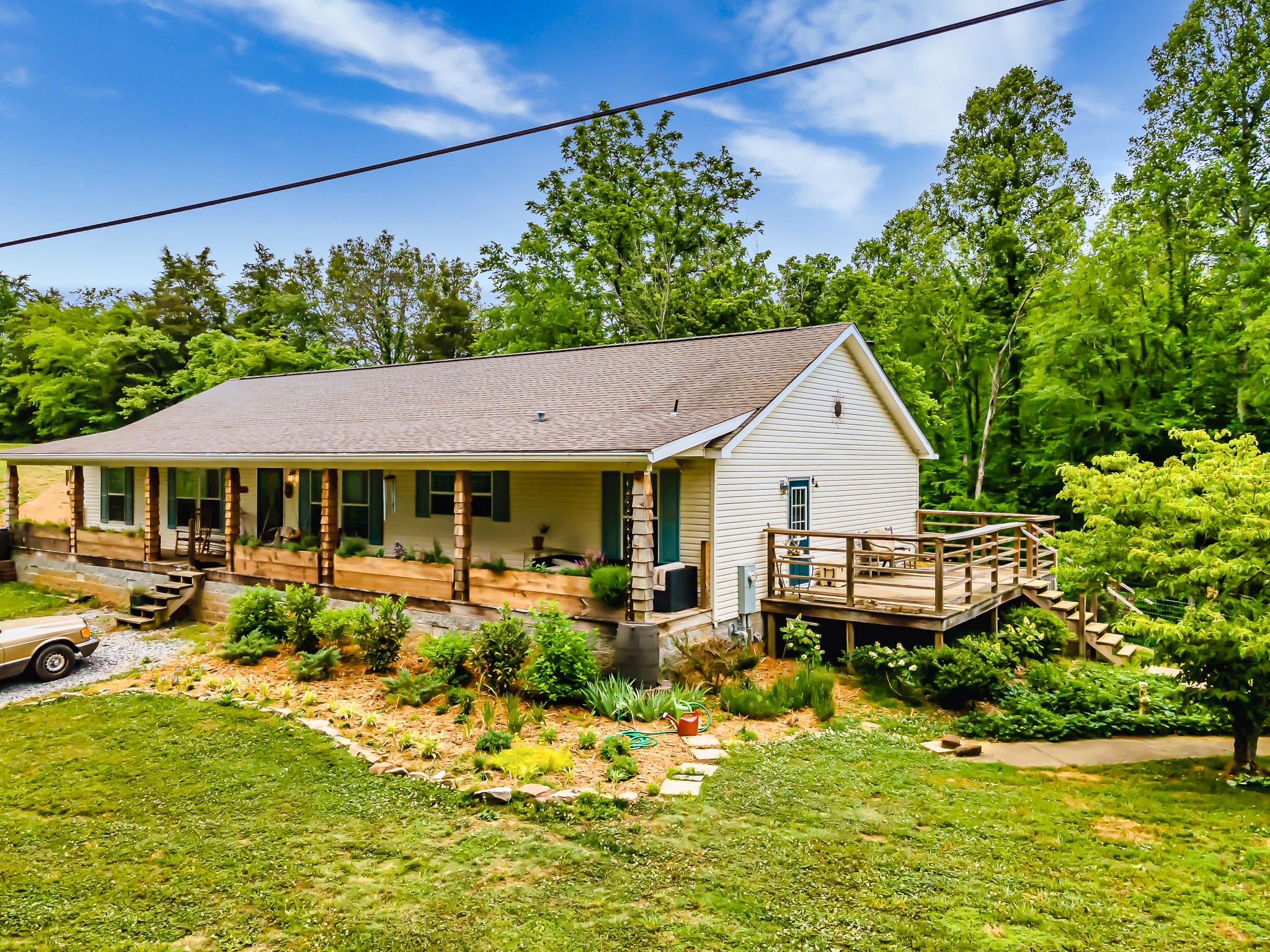1261 Ellejoy Road Seymour, TN 37865 - Photo 3 of 38 1261E-3