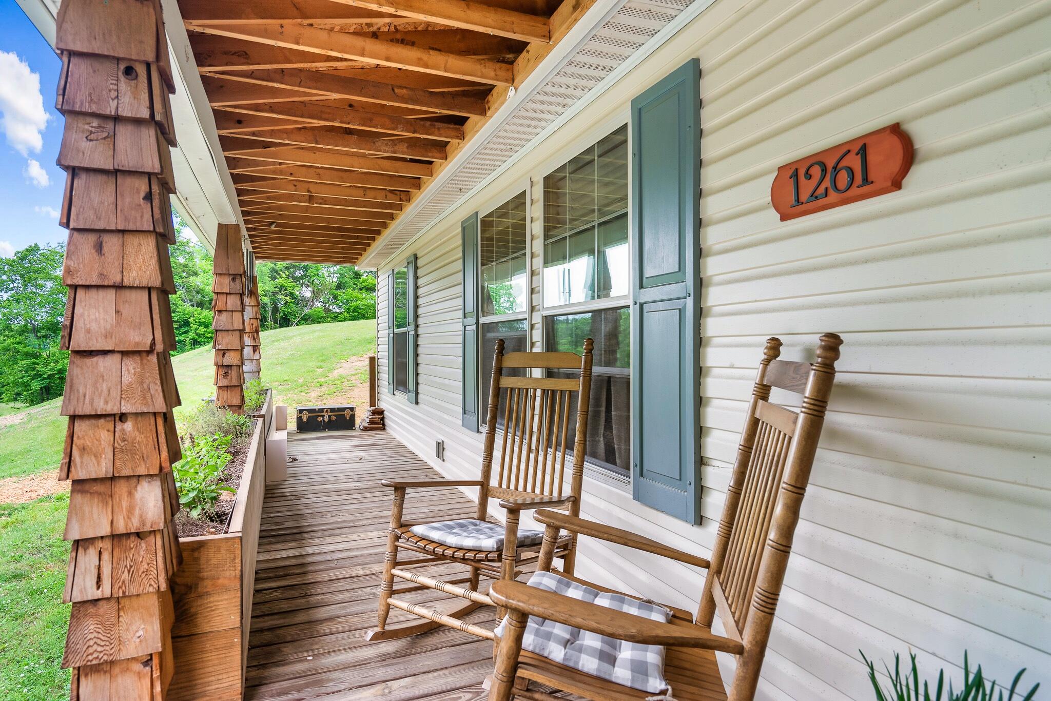 1261 Ellejoy Road Seymour, TN 37865 - Photo 4 of 38 1261E-5