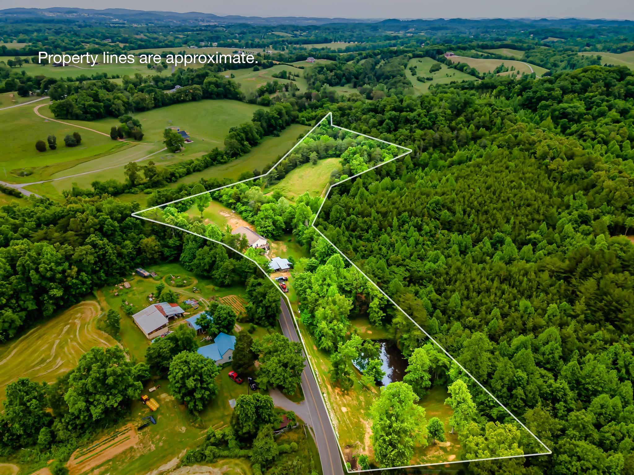 1261 Ellejoy Road Seymour, TN 37865 - Photo 31 of 38 1261E-32