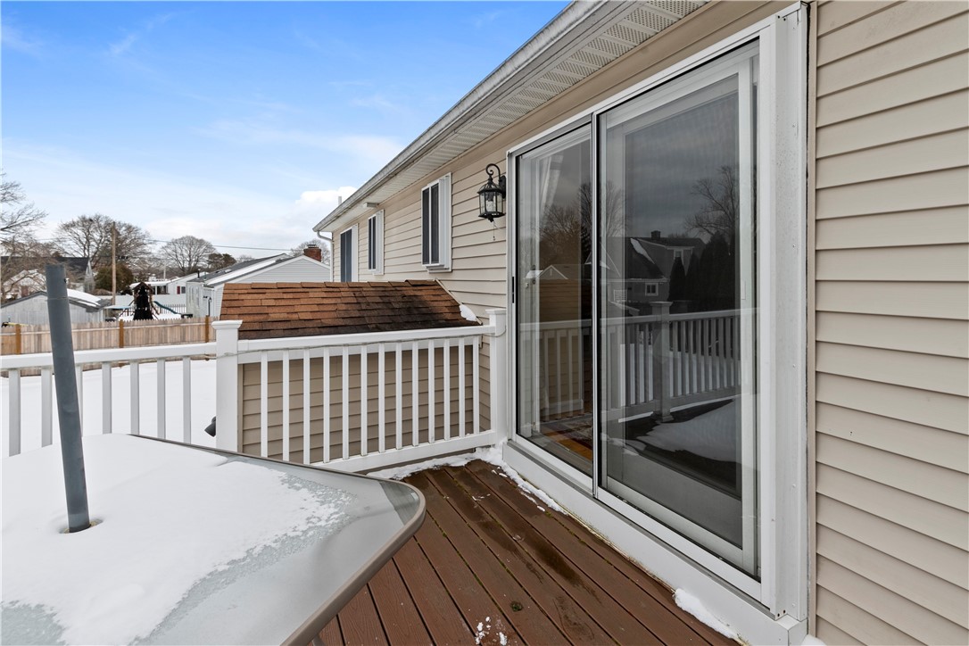 231 Smith Street Warwick, RI 02886 - Photo 21 of 27