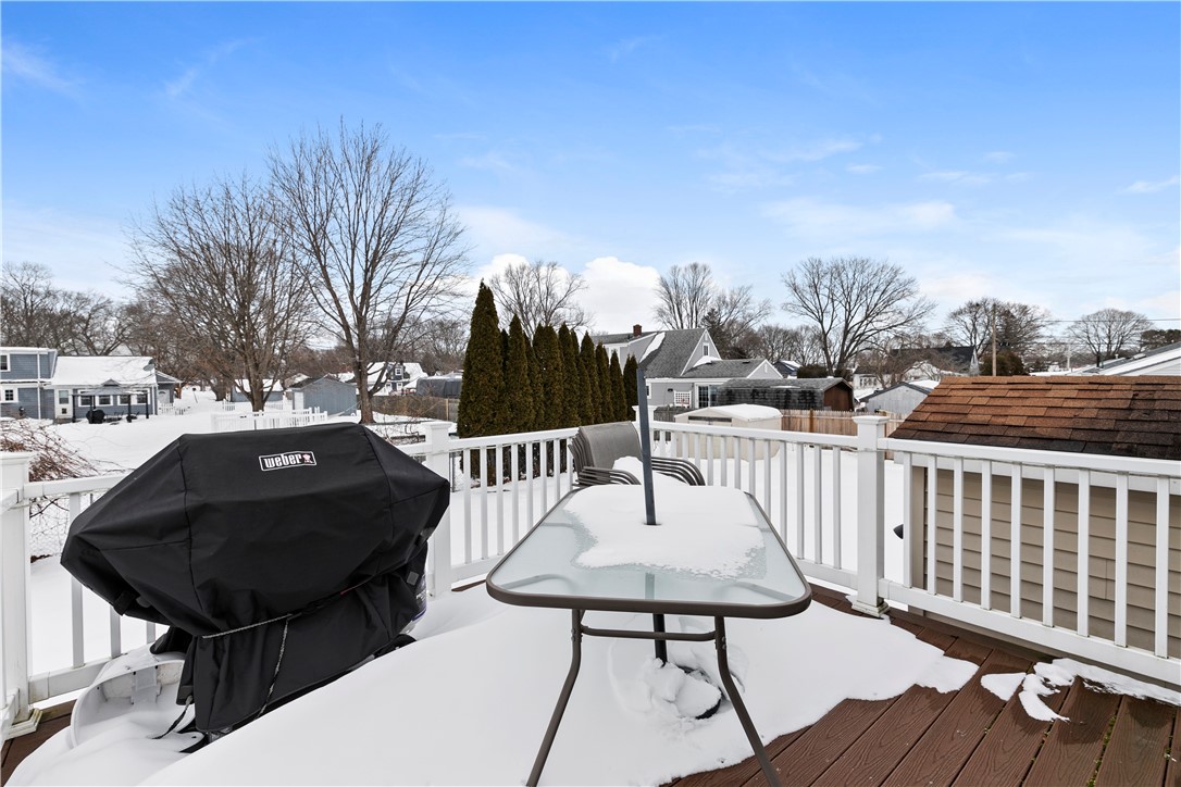 231 Smith Street Warwick, RI 02886 - Photo 23 of 27