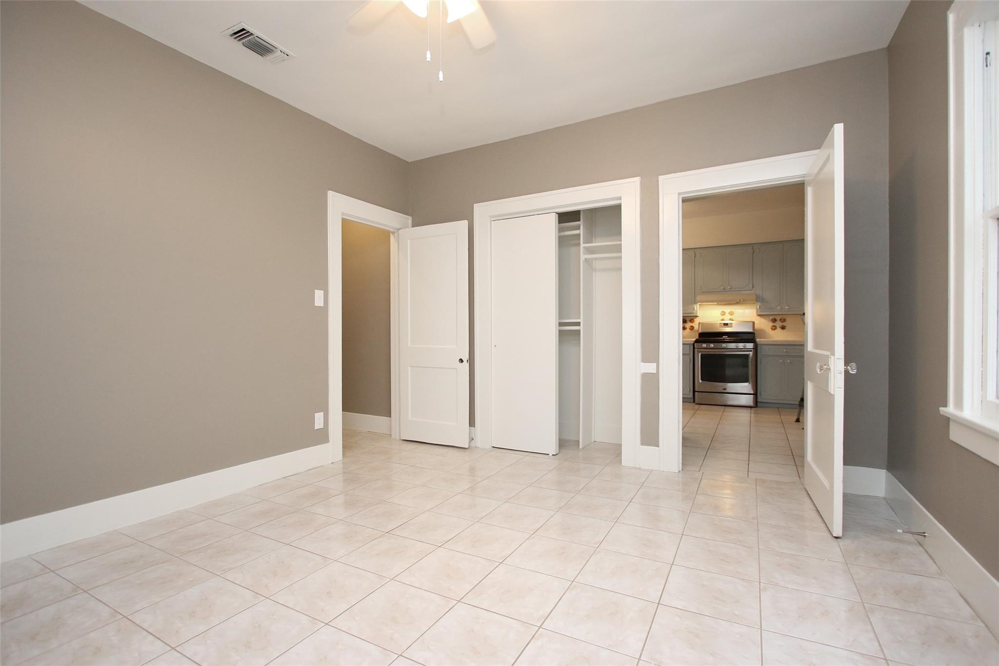 1127 Walling Street Houston, TX 77009 - Photo 15 of 23 a view of livingroom with hardwood