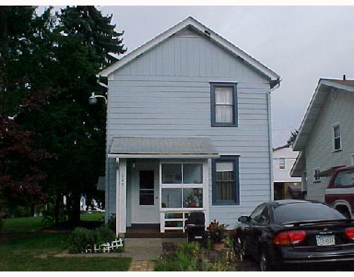 102 Batchelor Street Rochester, PA 15074 - Photo 2 of 7 Exterior Back.